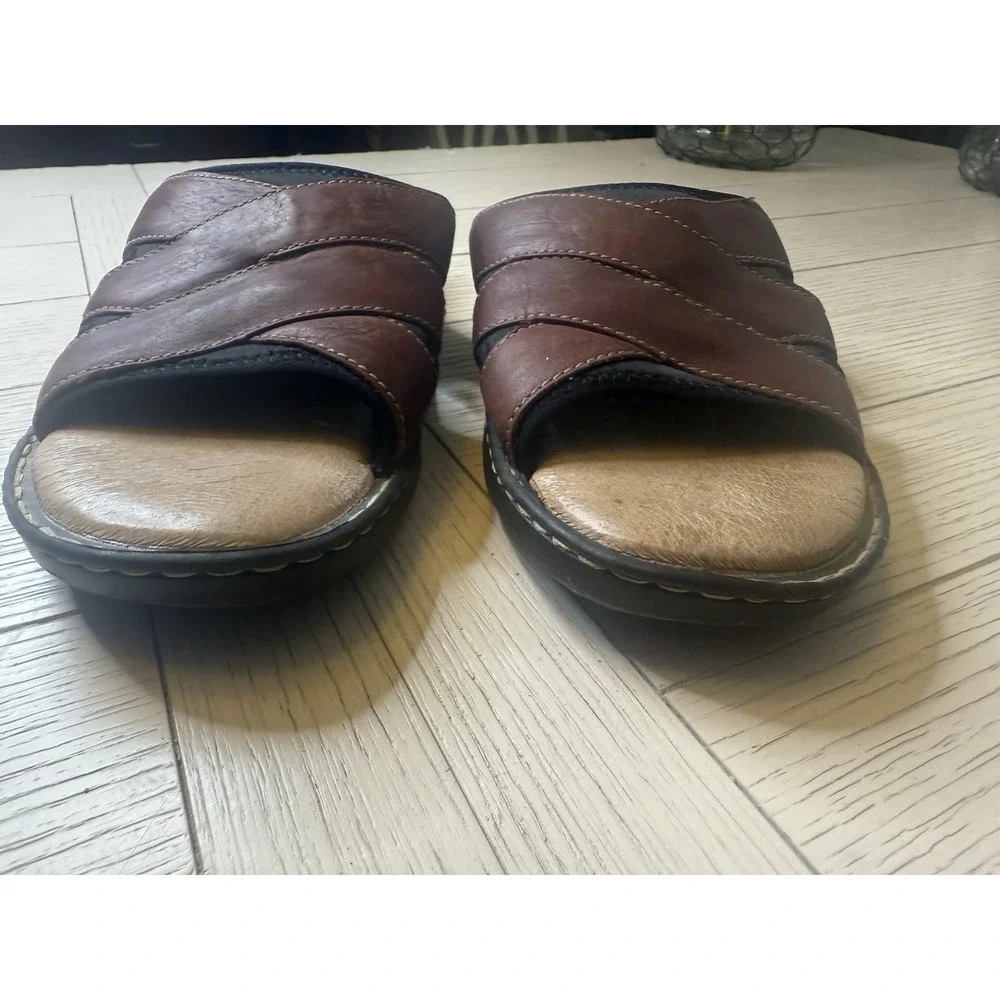 Magellan Men's Brown‎ Leather Outdoor River II Slides Sandals Sz 10. Nature